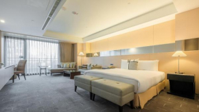 CHECK inn SELECT Taichung Dadun
